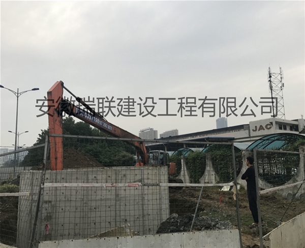 丹霞路江淮厂门口